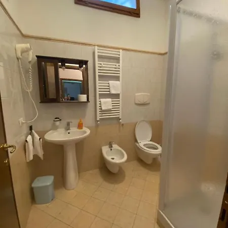 公寓 Casa Vicino Al Duomo E Stazione Di 佛罗伦萨